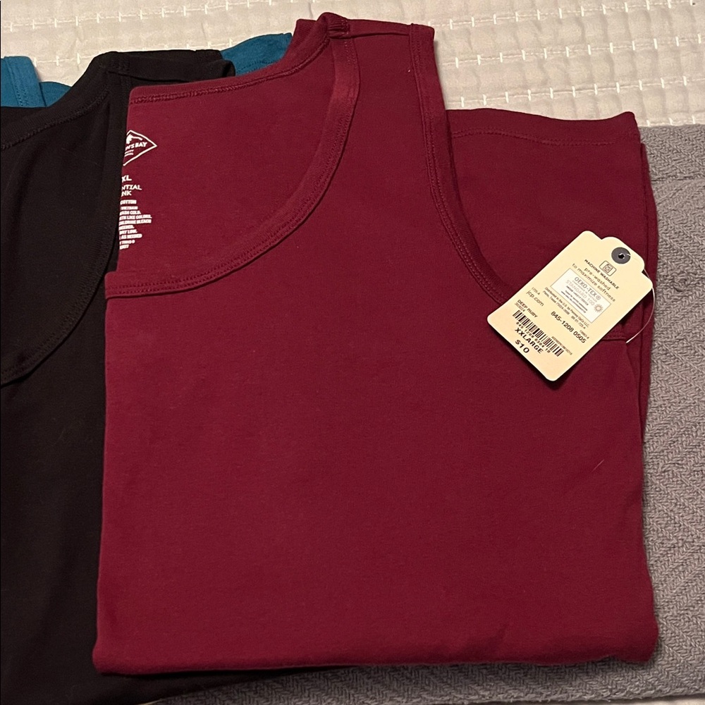 St. John's Bay Tank set - Picture 3 of 4